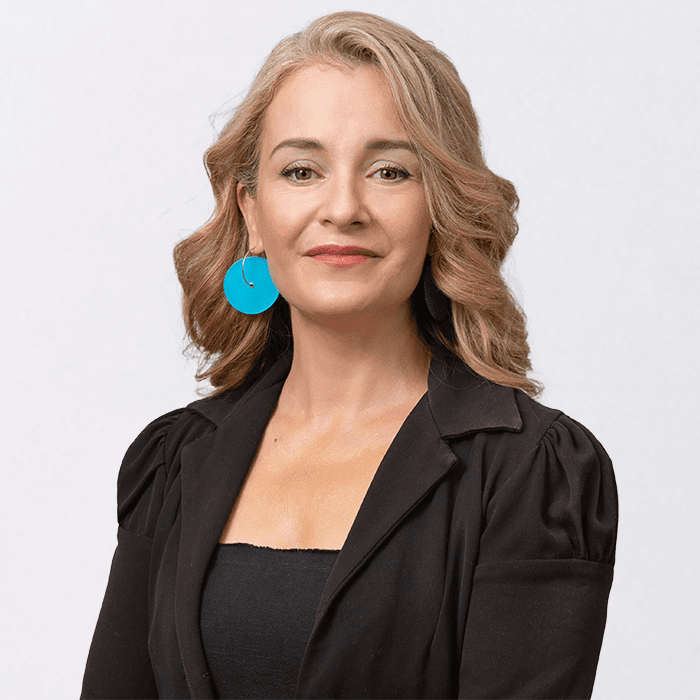 Carolynne Baker 700X700