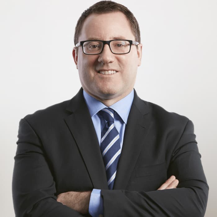 Jeff Armstrong 2 Small 700X700