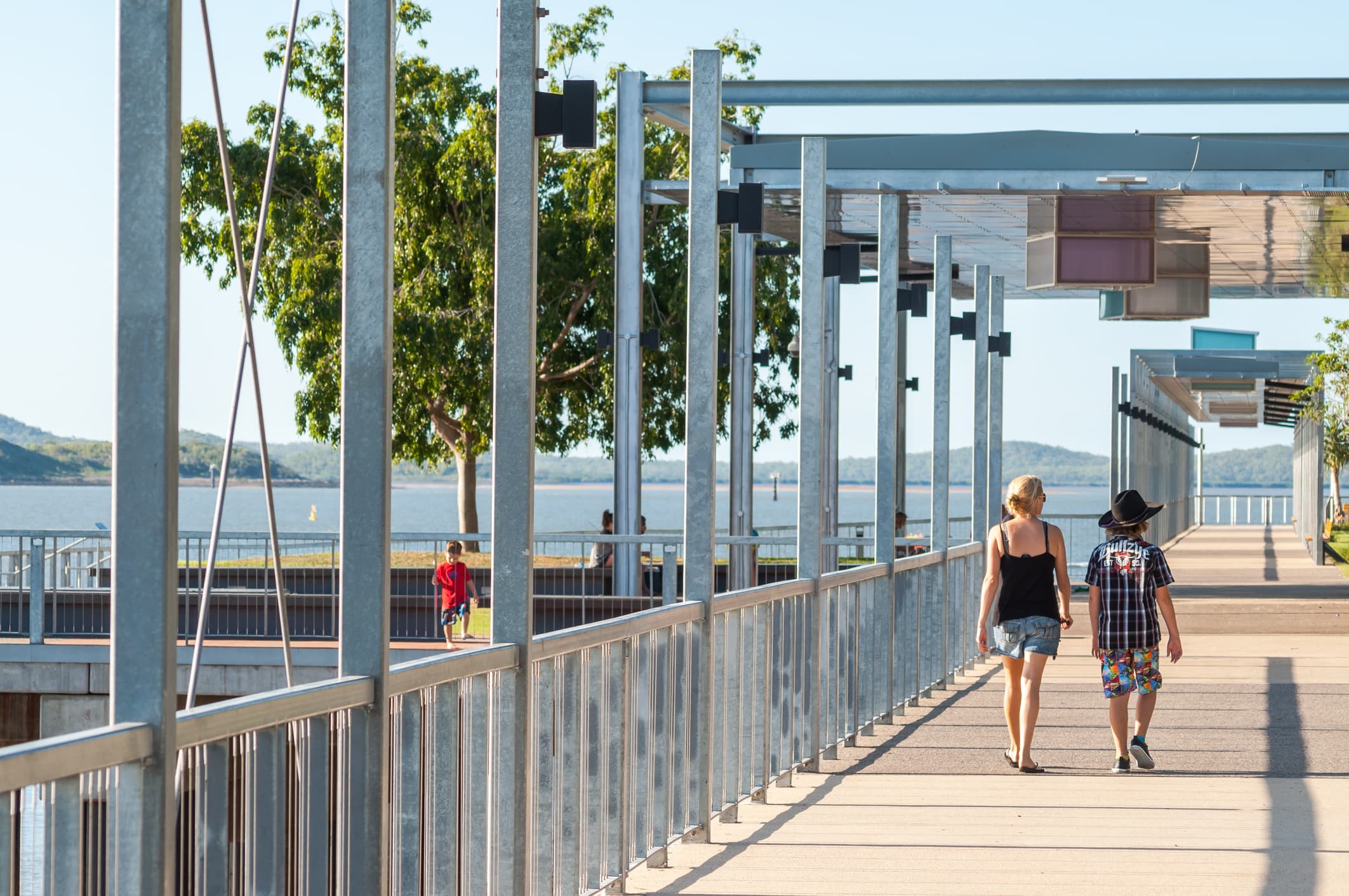 3. Waterfront Walk William Debois