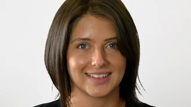 Emie Pelchen 700X700