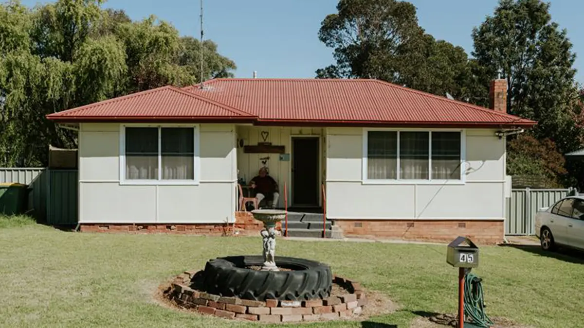 Urbis Decarbonising Community Housing Supplementary Guidance For Community Housing Organisations In NSW Community Housing